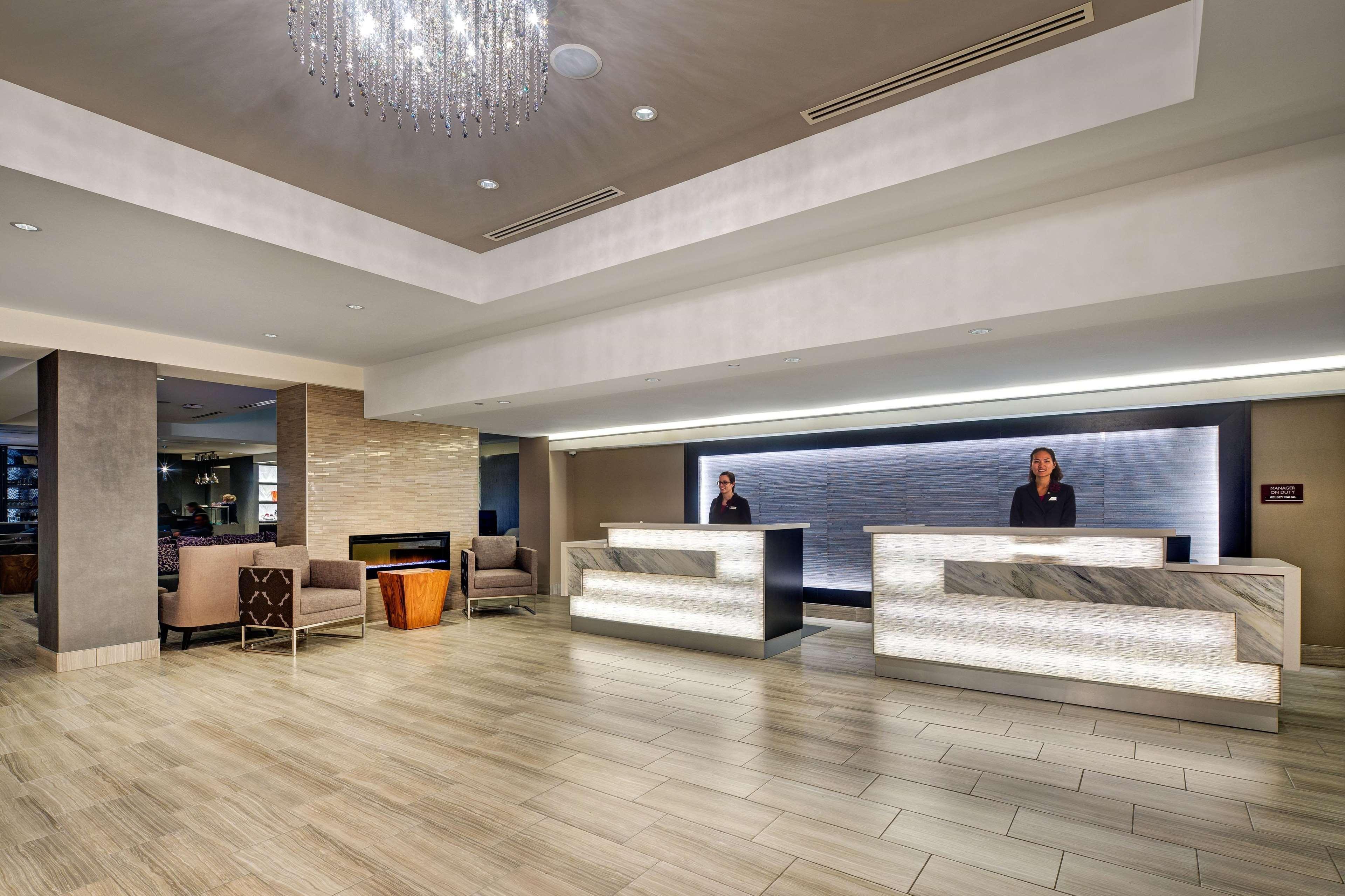 Hotel Doubletree By Hilton Halifax Dartmouth Extérieur photo