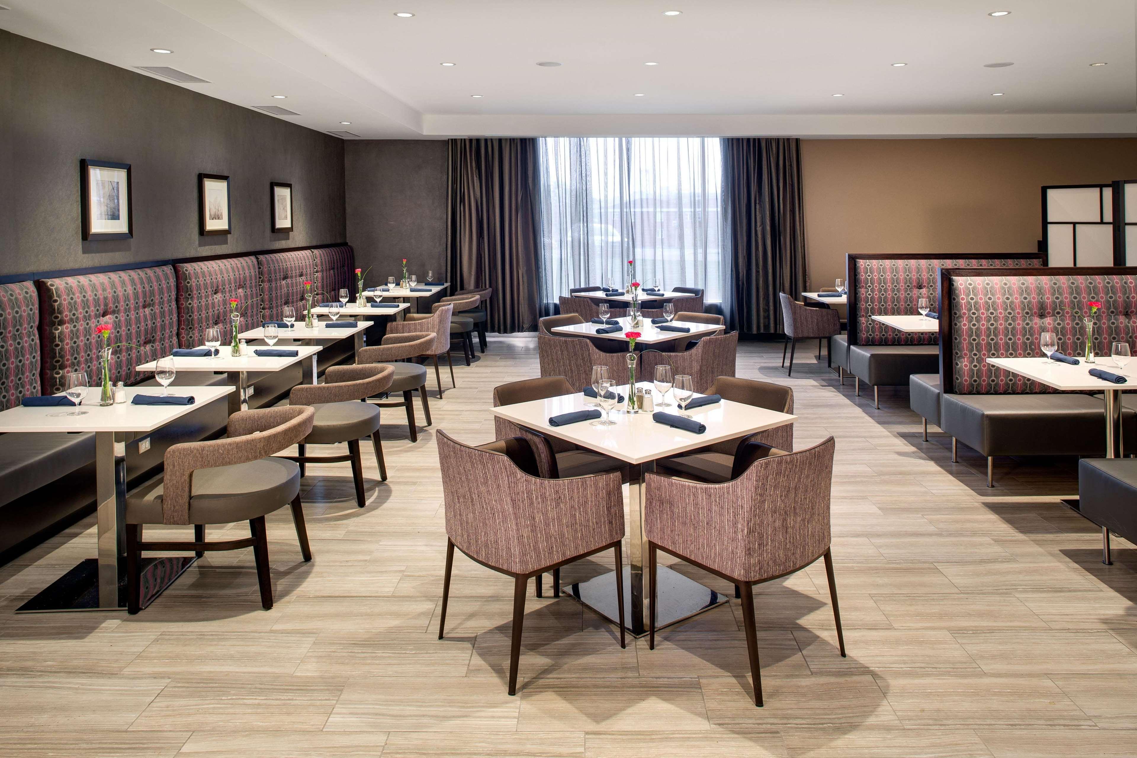 Hotel Doubletree By Hilton Halifax Dartmouth Extérieur photo