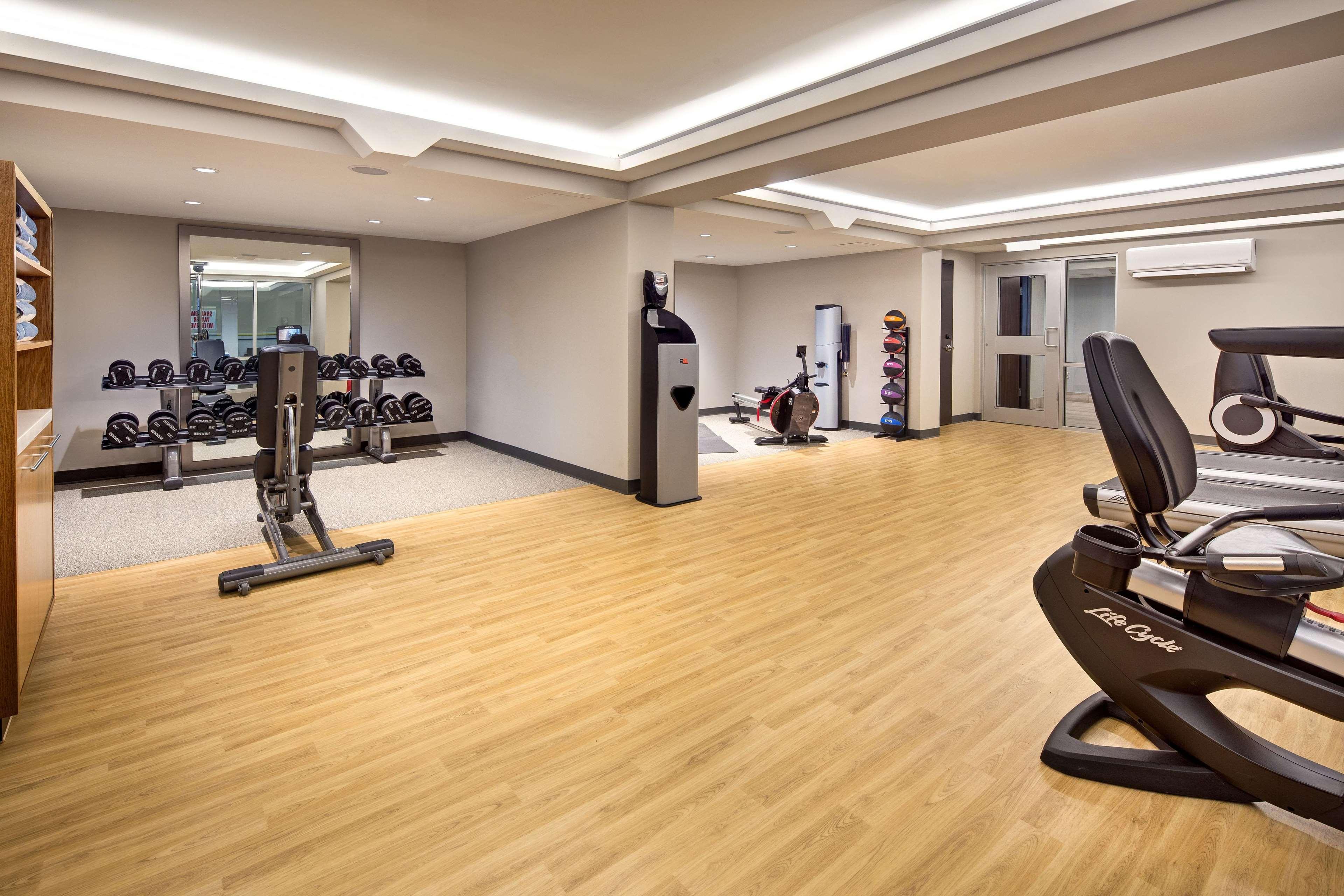 Hotel Doubletree By Hilton Halifax Dartmouth Extérieur photo