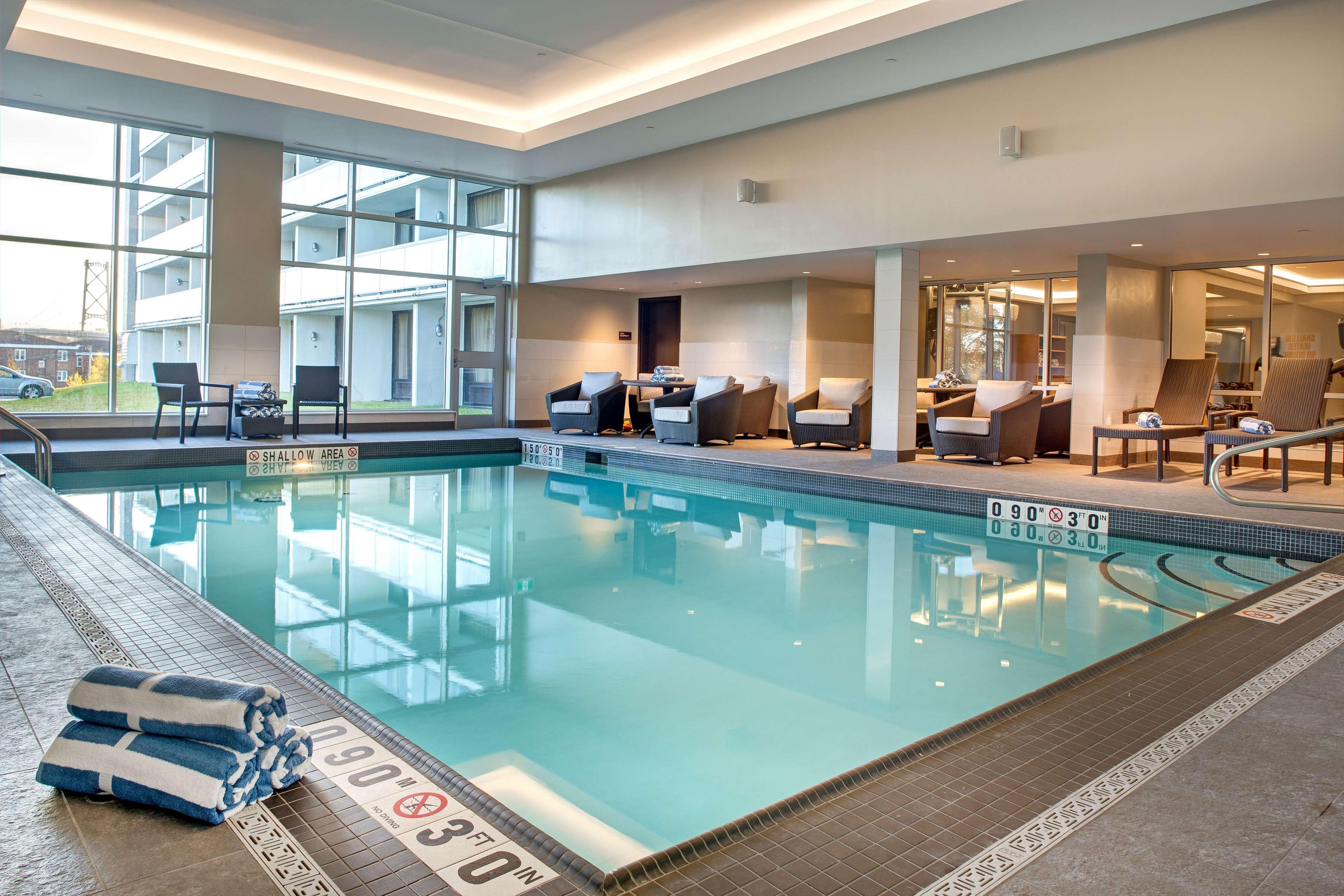 Hotel Doubletree By Hilton Halifax Dartmouth Extérieur photo