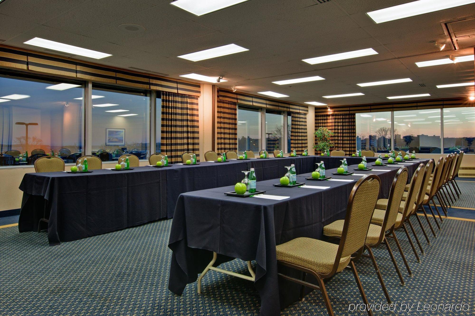 Hotel Doubletree By Hilton Halifax Dartmouth Extérieur photo