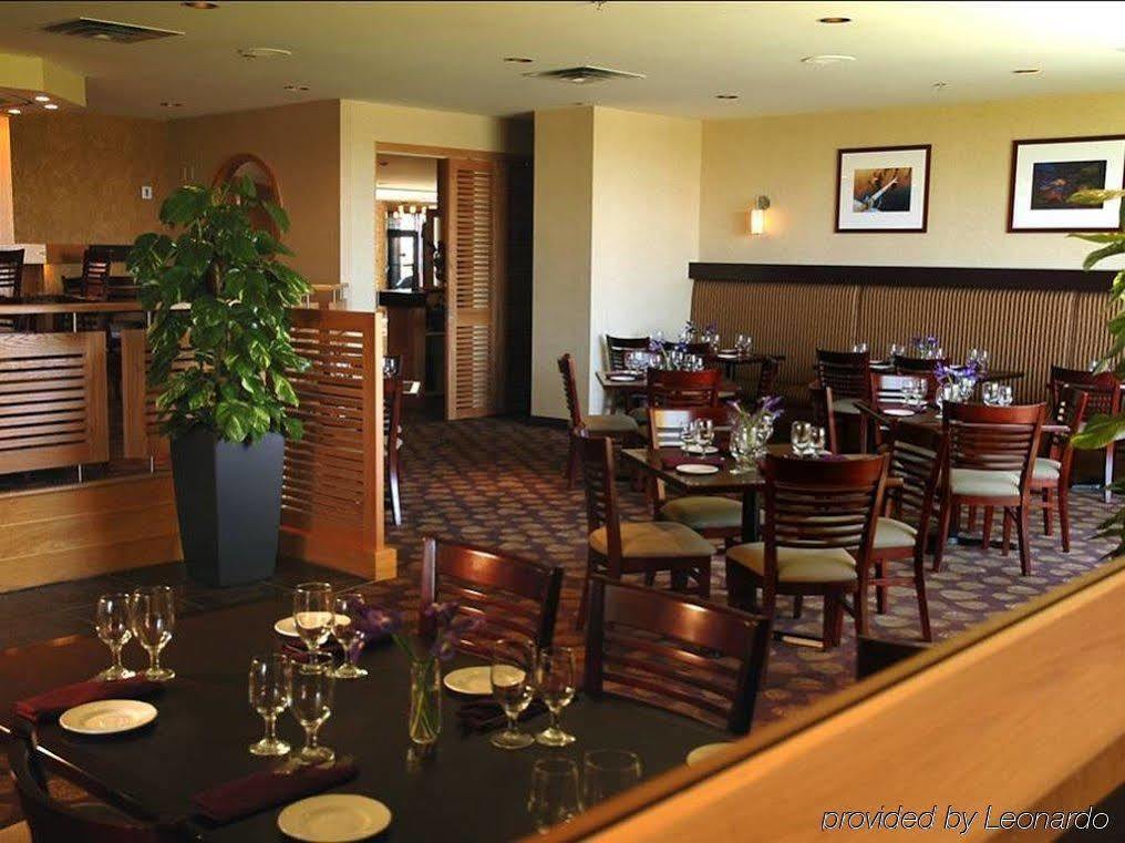 Hotel Doubletree By Hilton Halifax Dartmouth Restaurant photo
